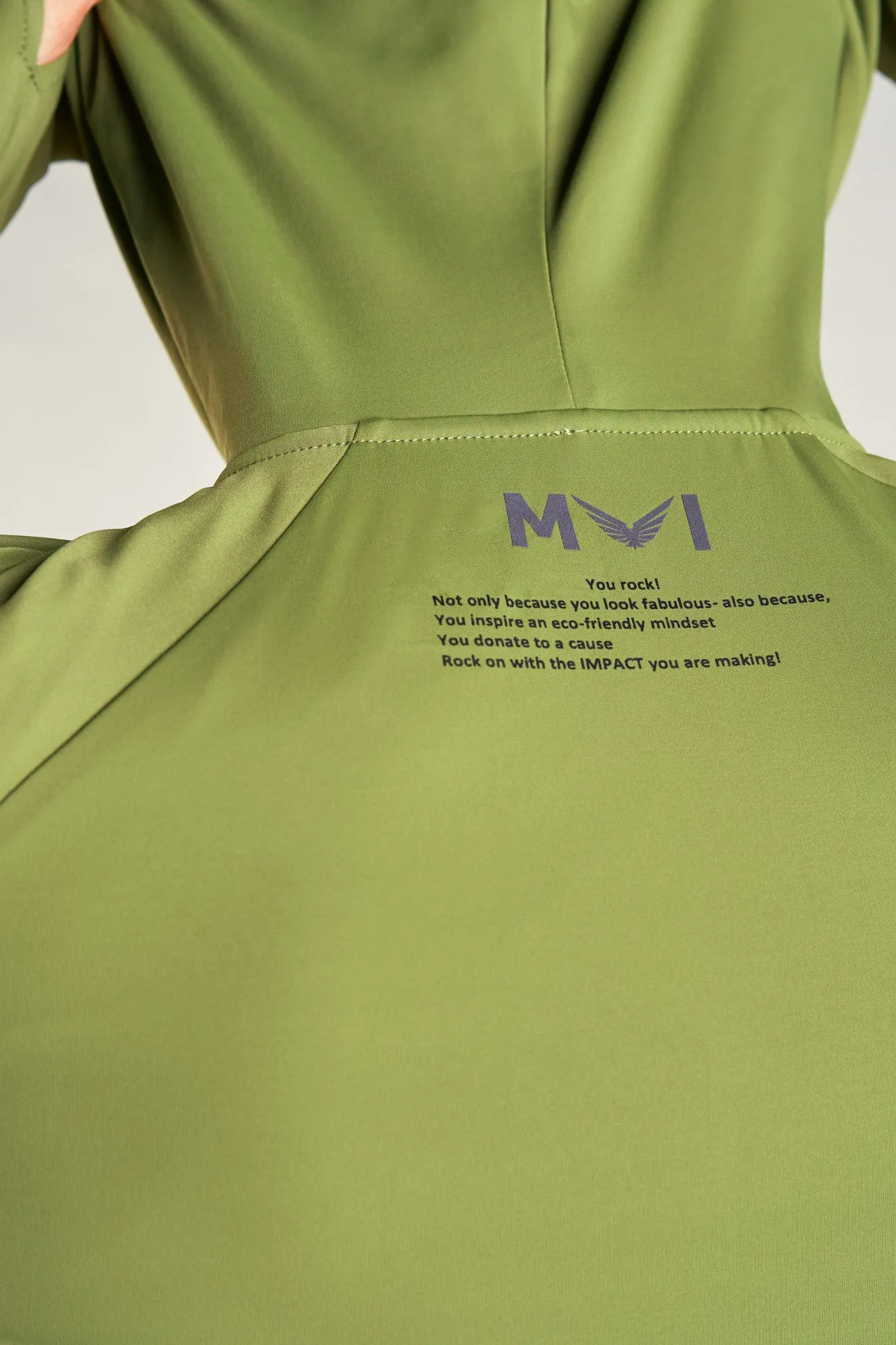 J015MI Recycled Nylon Runner Zip Hoodie